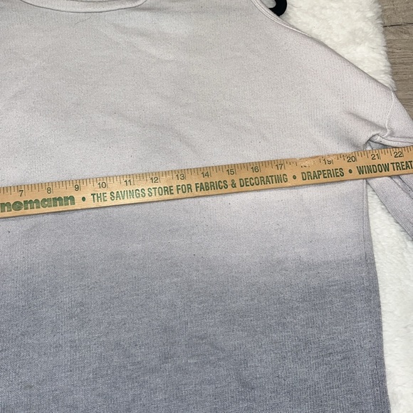 Topshop Ombre Cold Shoulder Long Sleeve Top - Picture 10 of 12